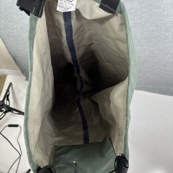 Cabelas Mens 9 Dry-Plus Chest Waders Adjustable Straps Attached Boots Waterproof - Picture 6 of 16